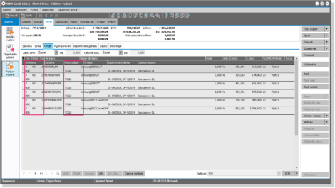 Číslo střediska a přidělená dimenze se na fakturu přenáší z prvotního dokladu.